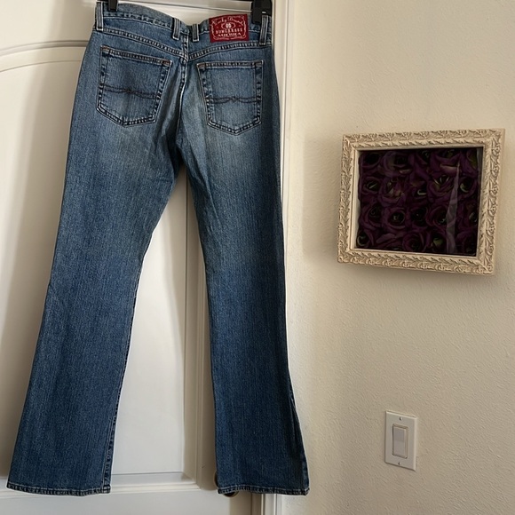 Lucky Brand / Mid~Rise Flare / Blue Jeans - Picture 9 of 10